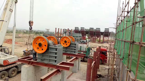 顎式破碎機