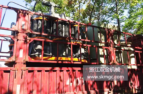 雙金機械圓錐式破碎機